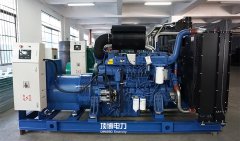 我公司為南寧市西鄉塘衛生院350KW玉柴柴油發電機組免費上門維護保養